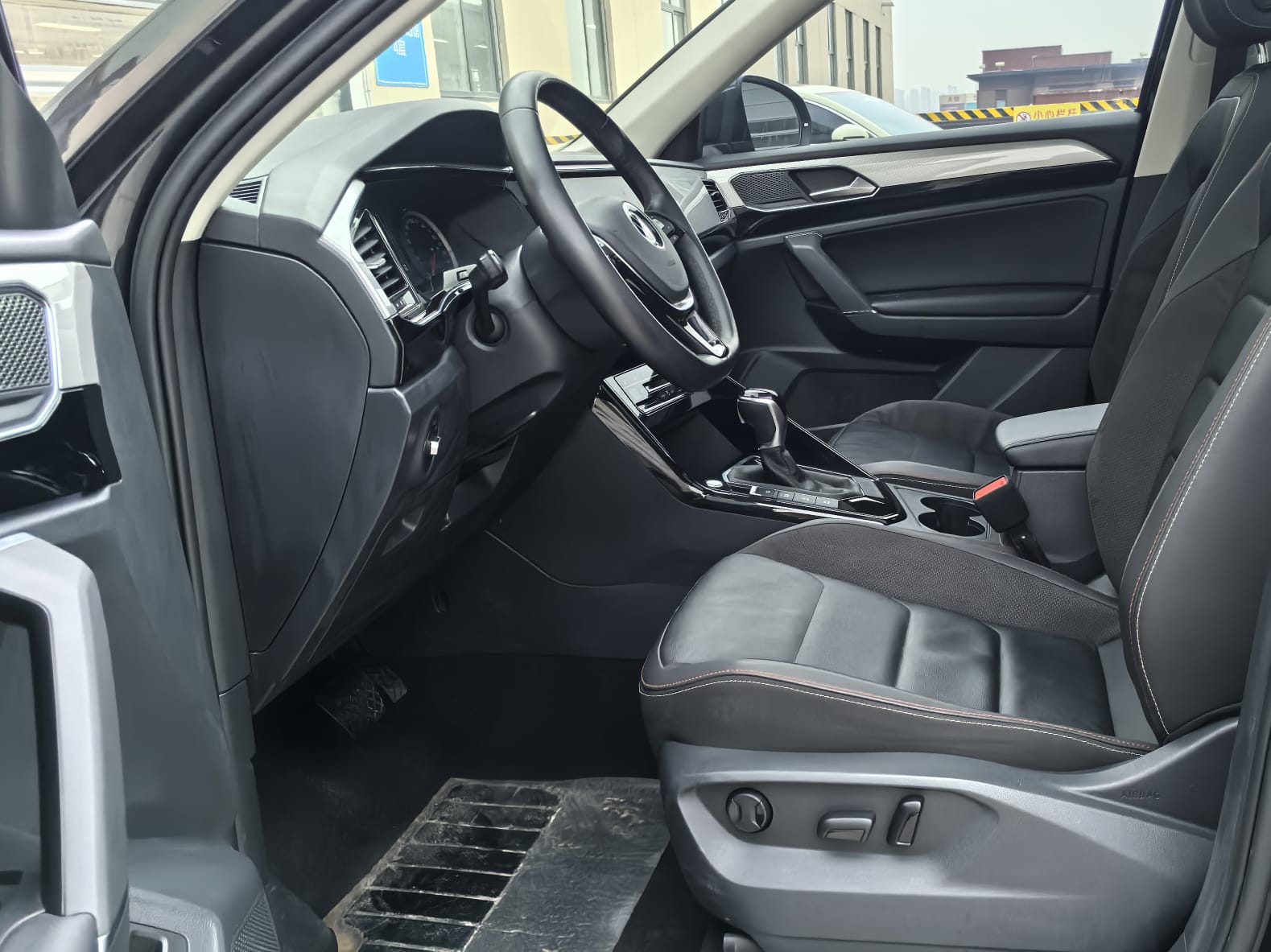 Volkswagen Tayron Luxury Intelligent Edition
