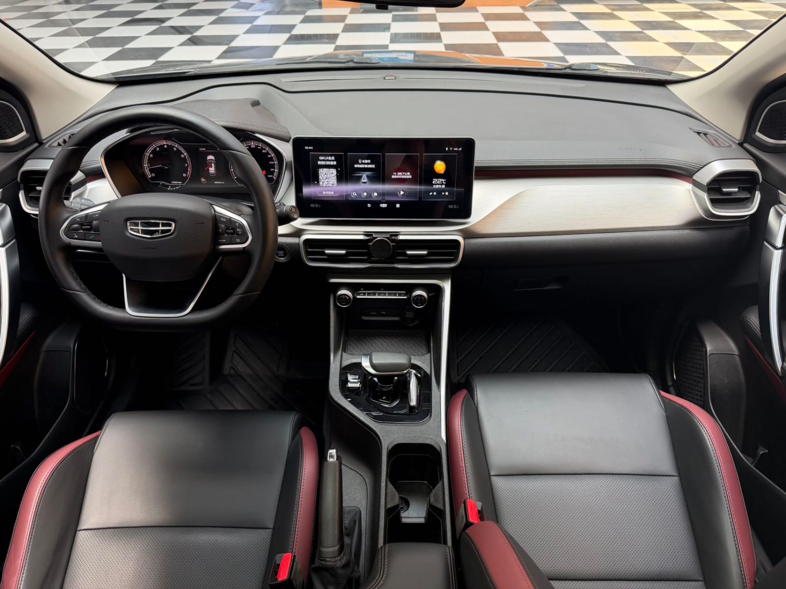 Geely Coolray