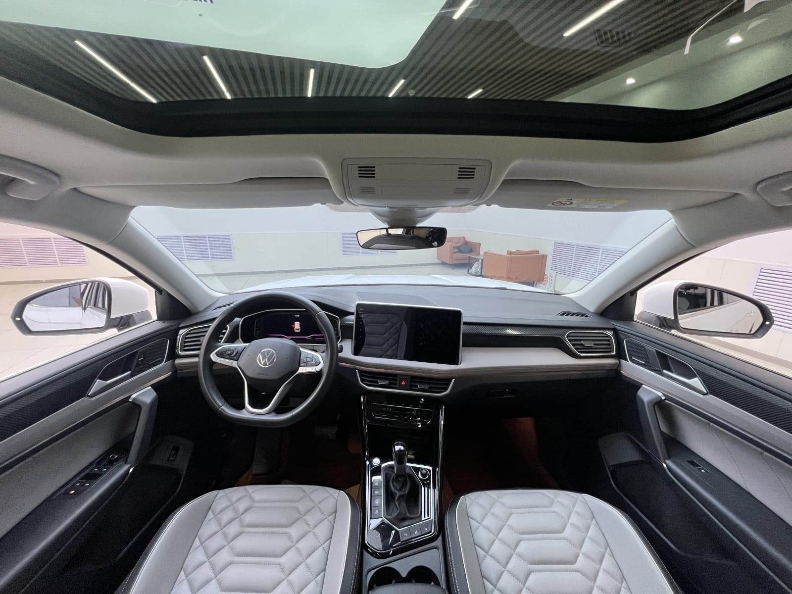 Volkswagen Tayron 280TSI Deluxe Plus Premium Edition