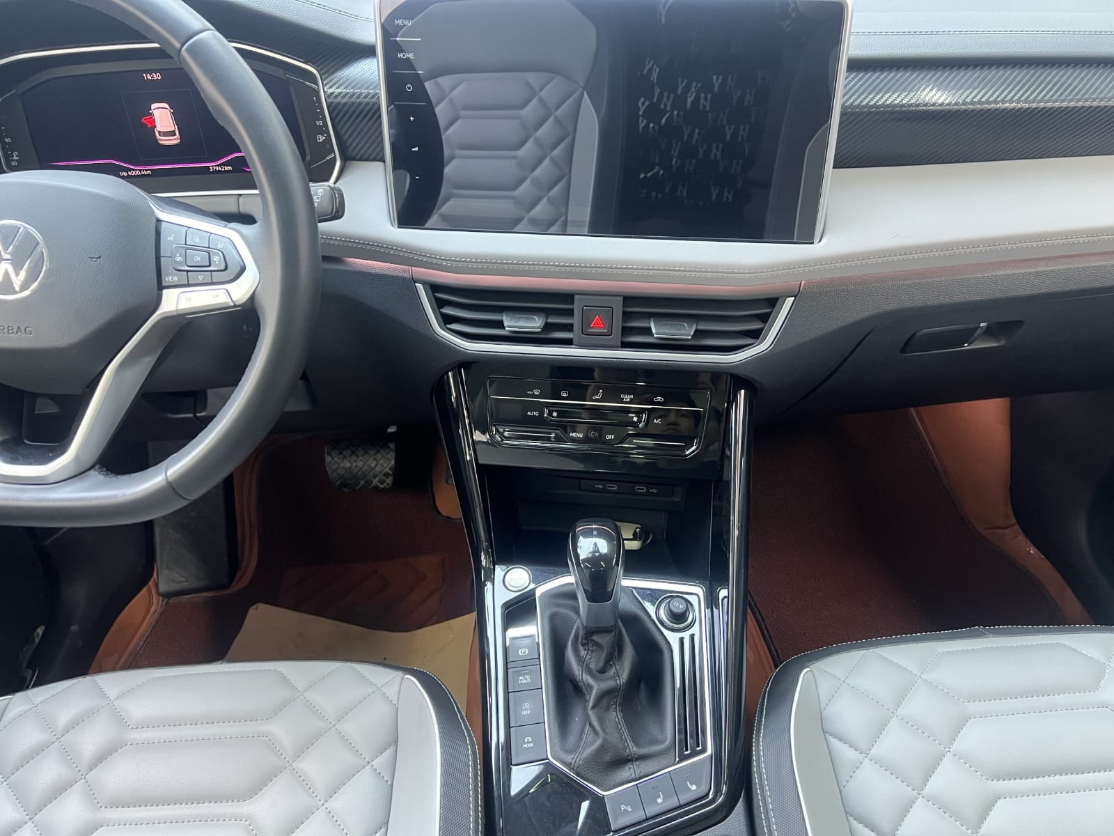 Volkswagen Tayron 280TSI Deluxe Plus Premium Edition