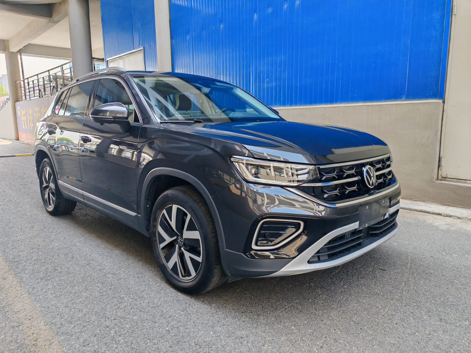 Volkswagen Tayron 280TSI Premium Edition