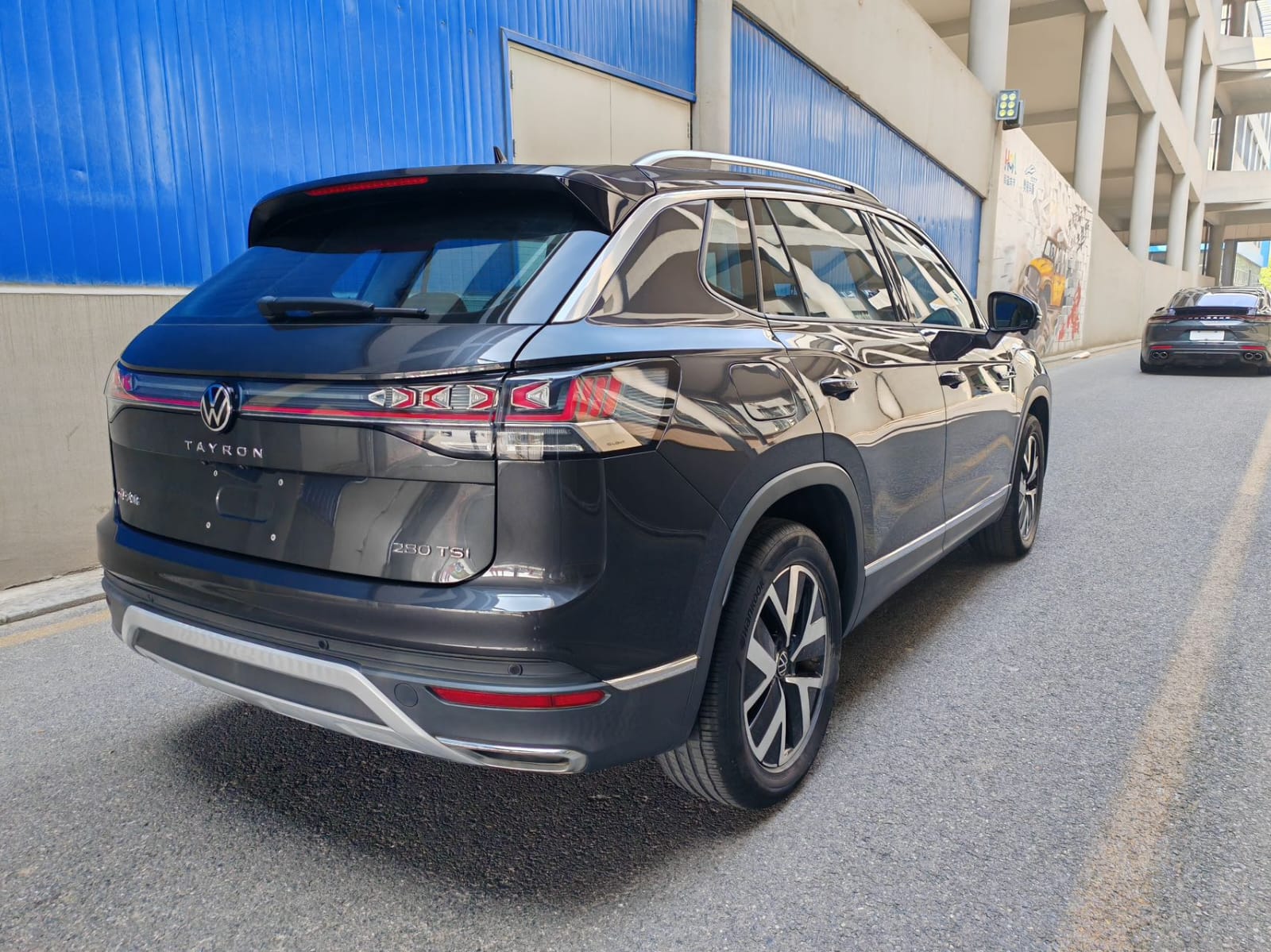 Volkswagen Tayron 280TSI Premium Edition