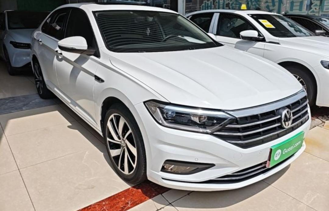 Volkswagen Sagitar 280TSI DSG Premium Edition