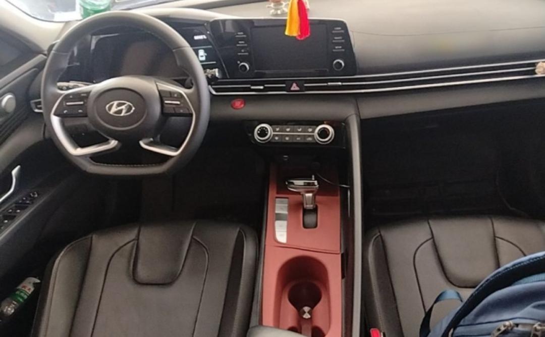 Hyundai Elantra 1.5L CVT GLX Elite Edition