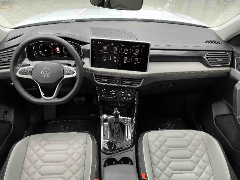 Volkswagen Tayron 280TSI Deluxe Plus Premium Edition