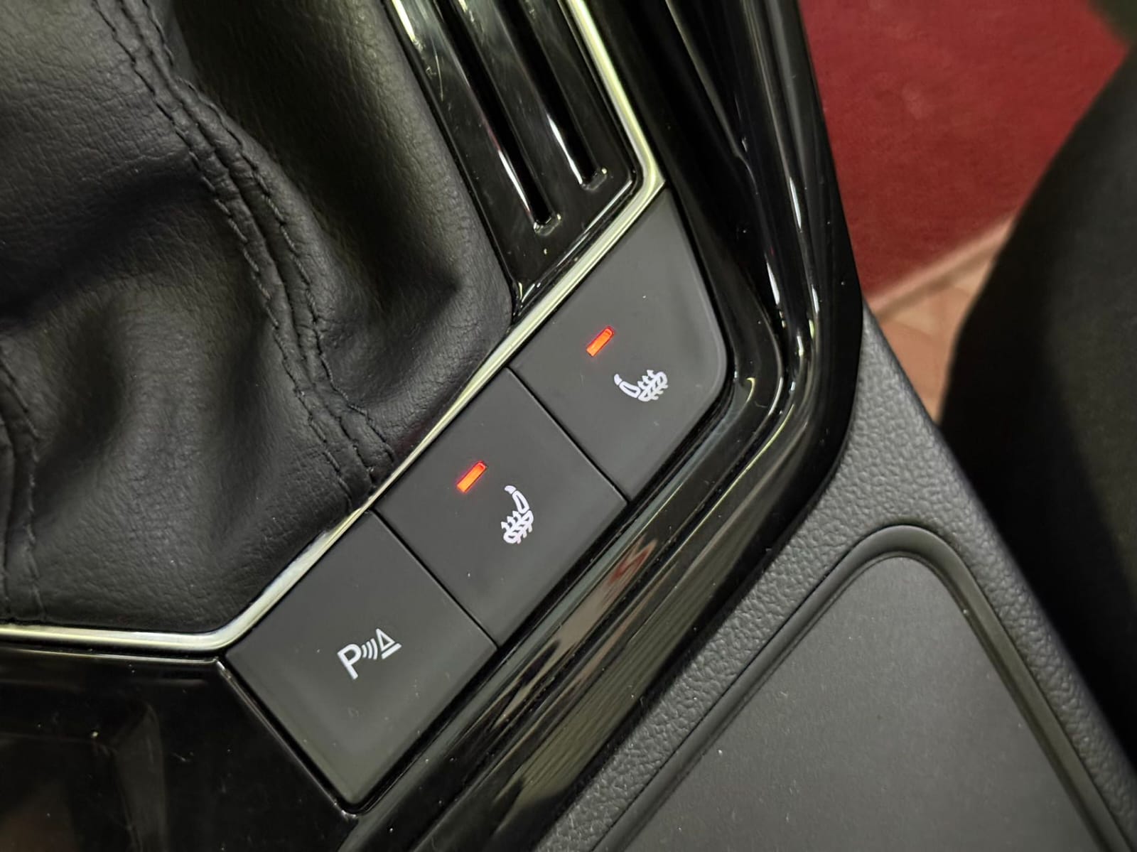 Volkswagen Tayron 280TSI Deluxe Plus Premium Edition