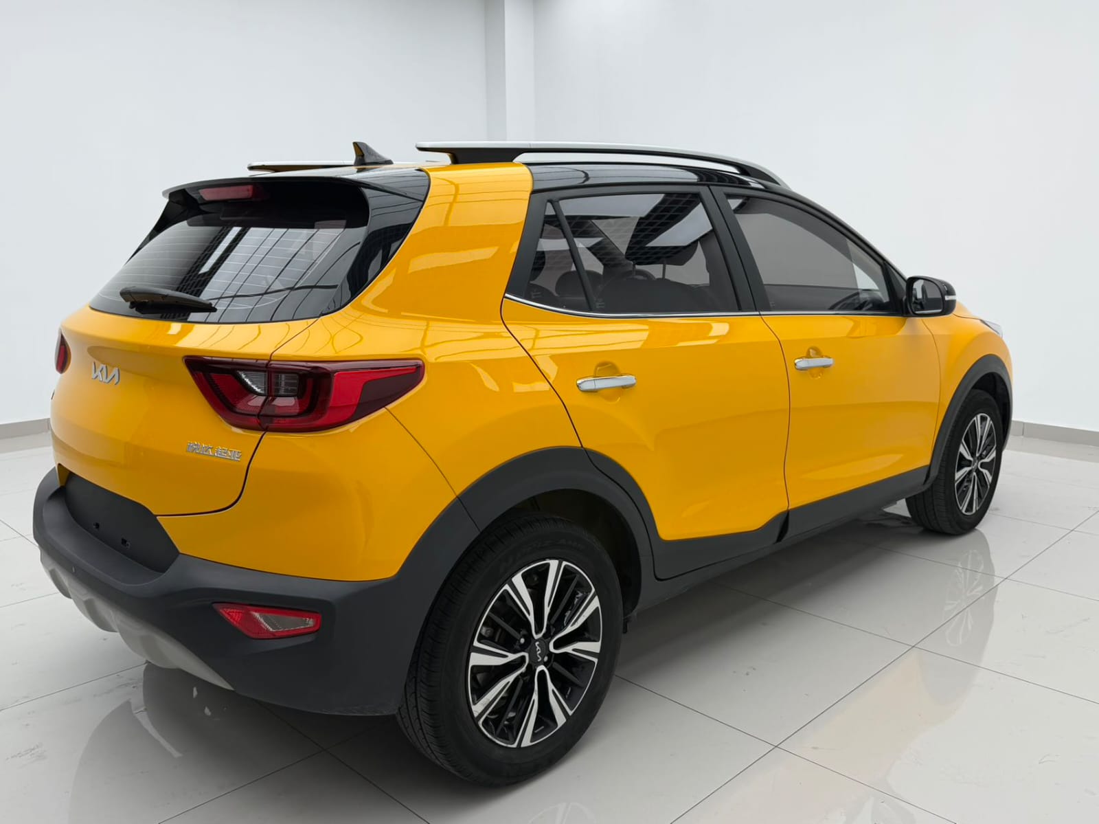Kia KX1 1.4L CVT Enjoy Skylight Edition