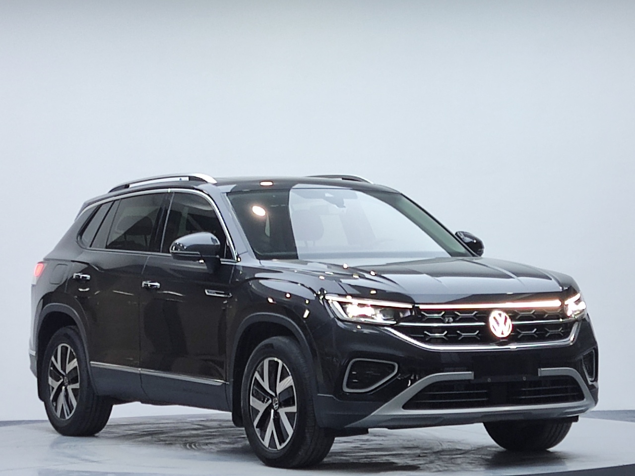 Volkswagen Tayron 280TSI Deluxe Plus Premium Edition