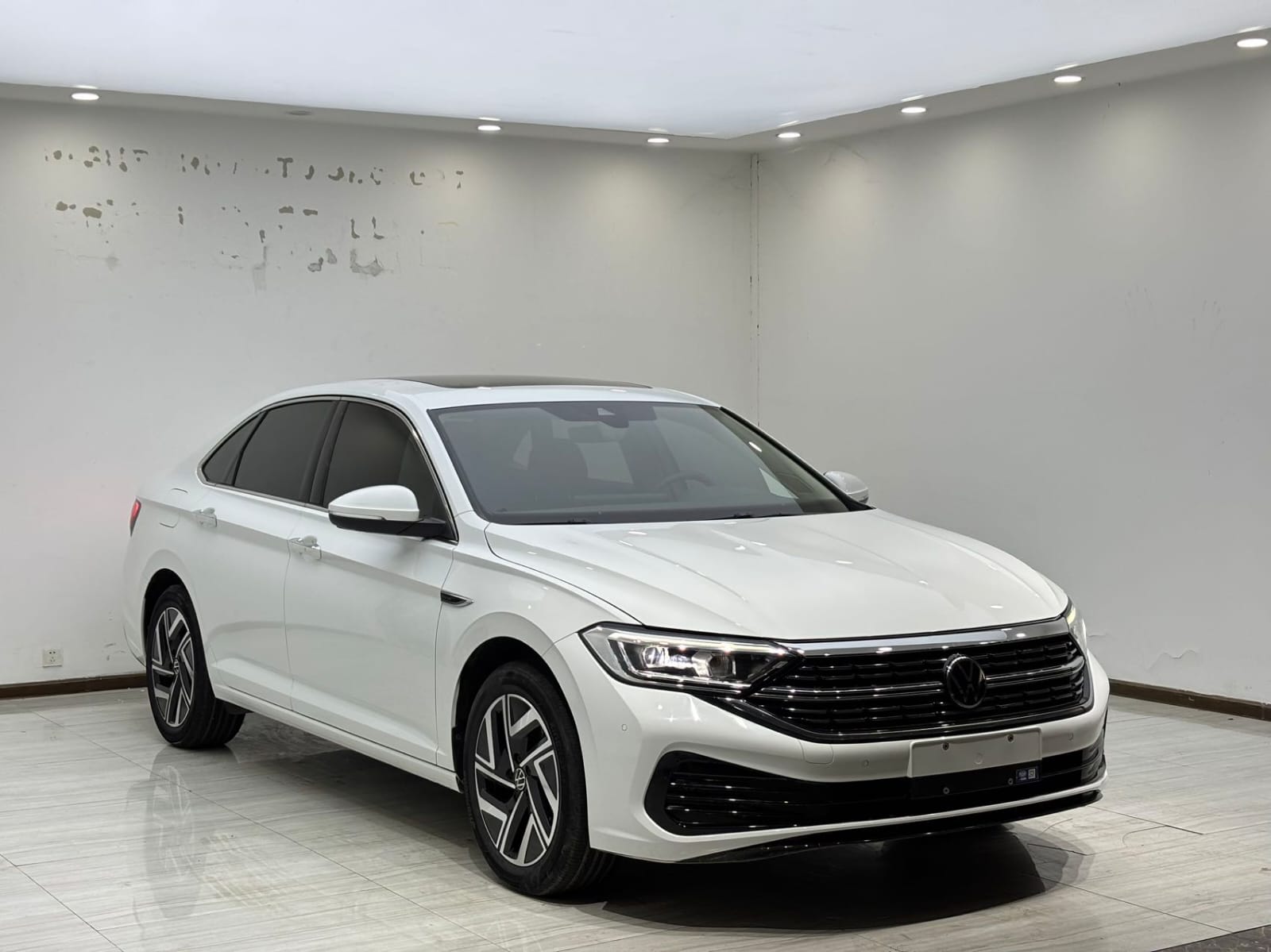 Volkswagen Sagitar 280TSI DSG