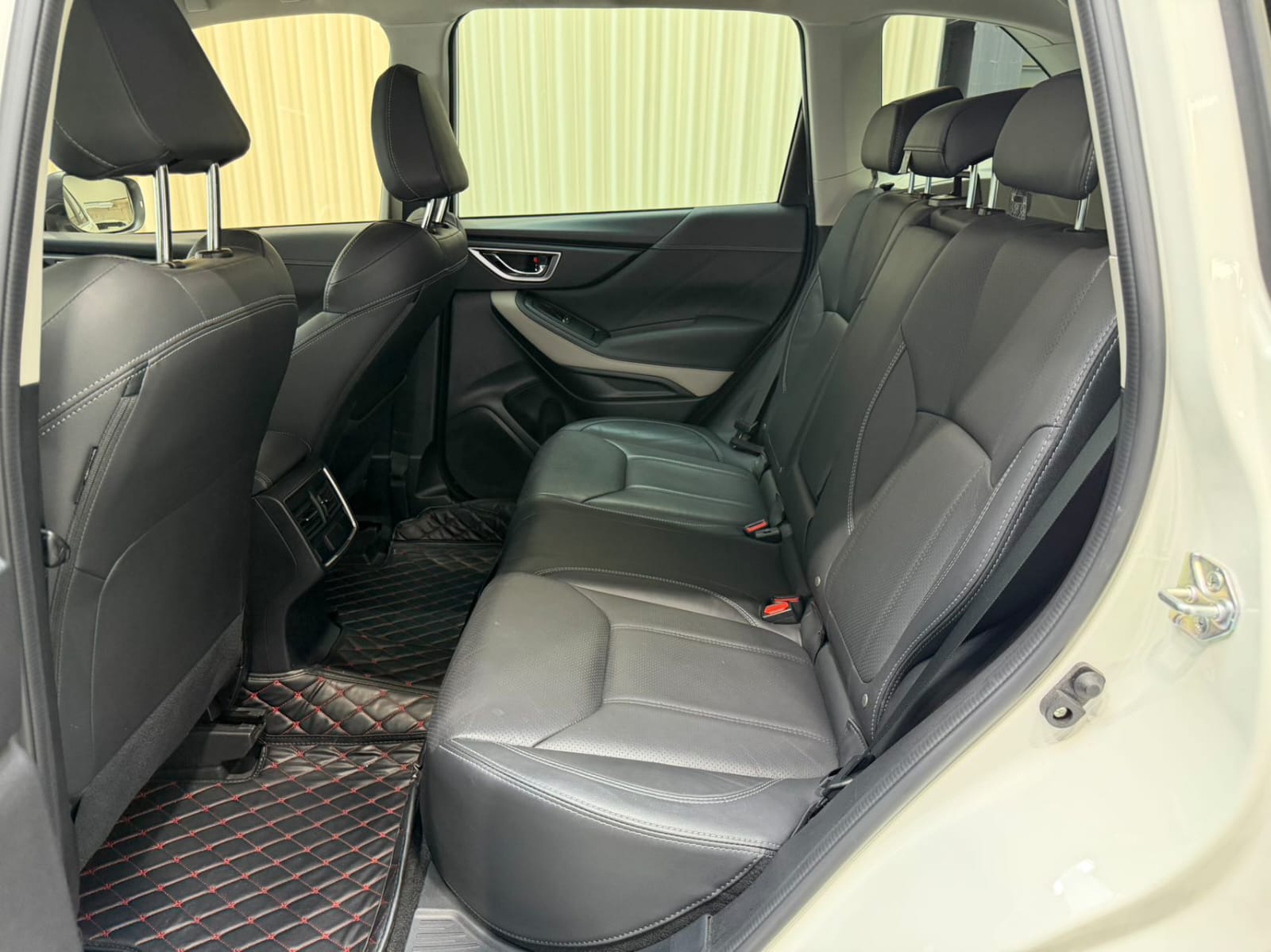 Subaru Forester 2.0i AWD Deluxe Edition EyeSight