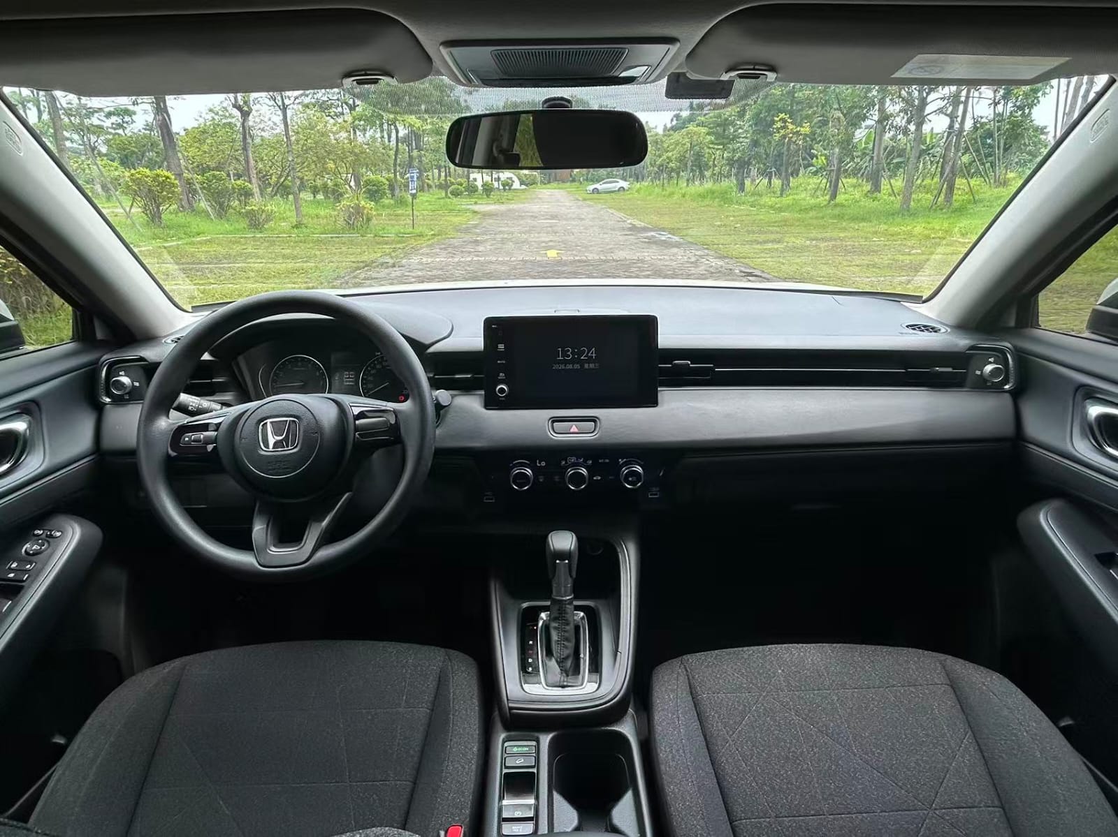 Honda Vezel 1.5L Elite Edition - Фото 6