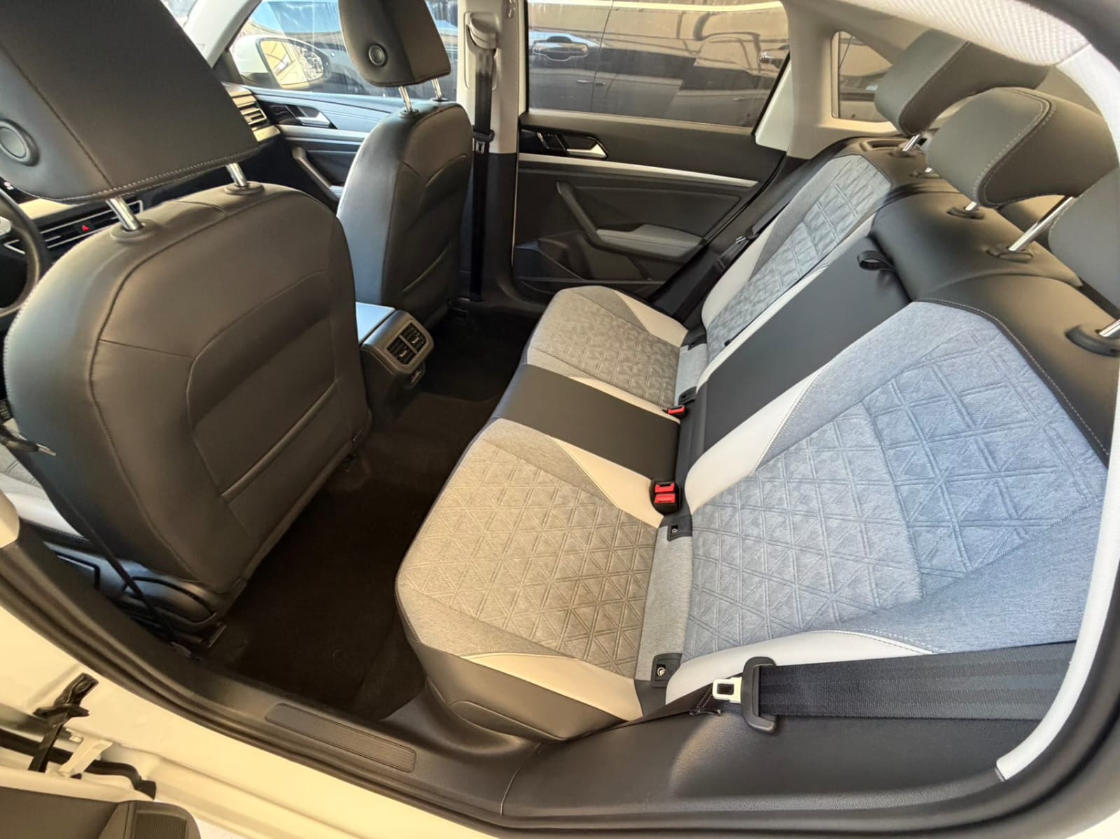 Volkswagen Lavida Plus 280TSI Full Version - Фото 4