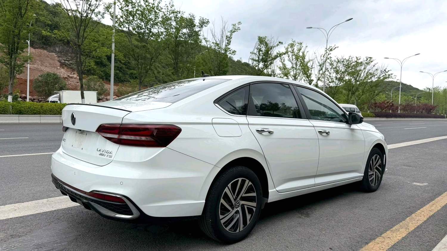 Volkswagen Lavida 280TSI