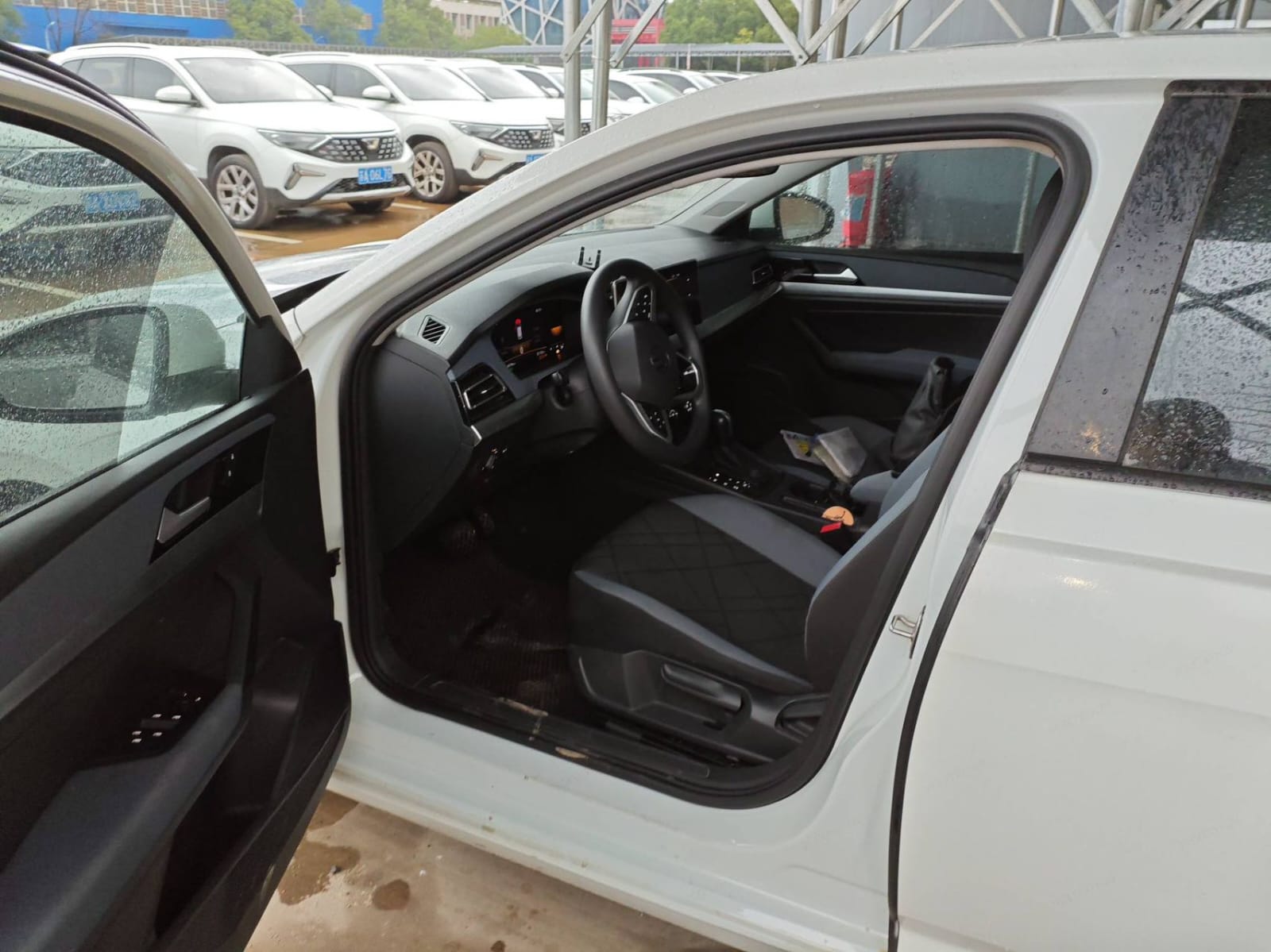 Chevrolet Monza (Cruze) 1.5L