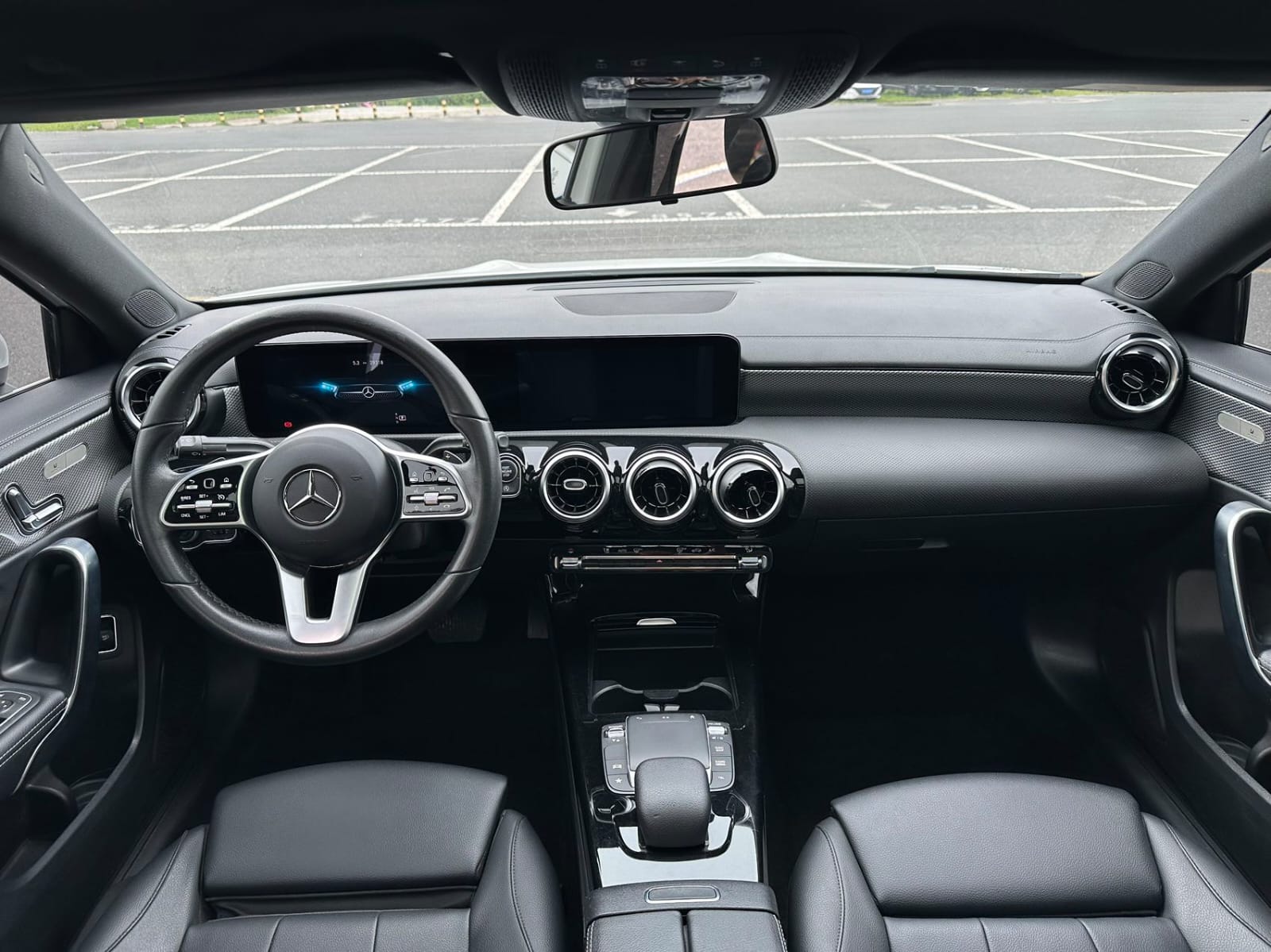 Mercedes-Benz A 180 L Sport Sedan