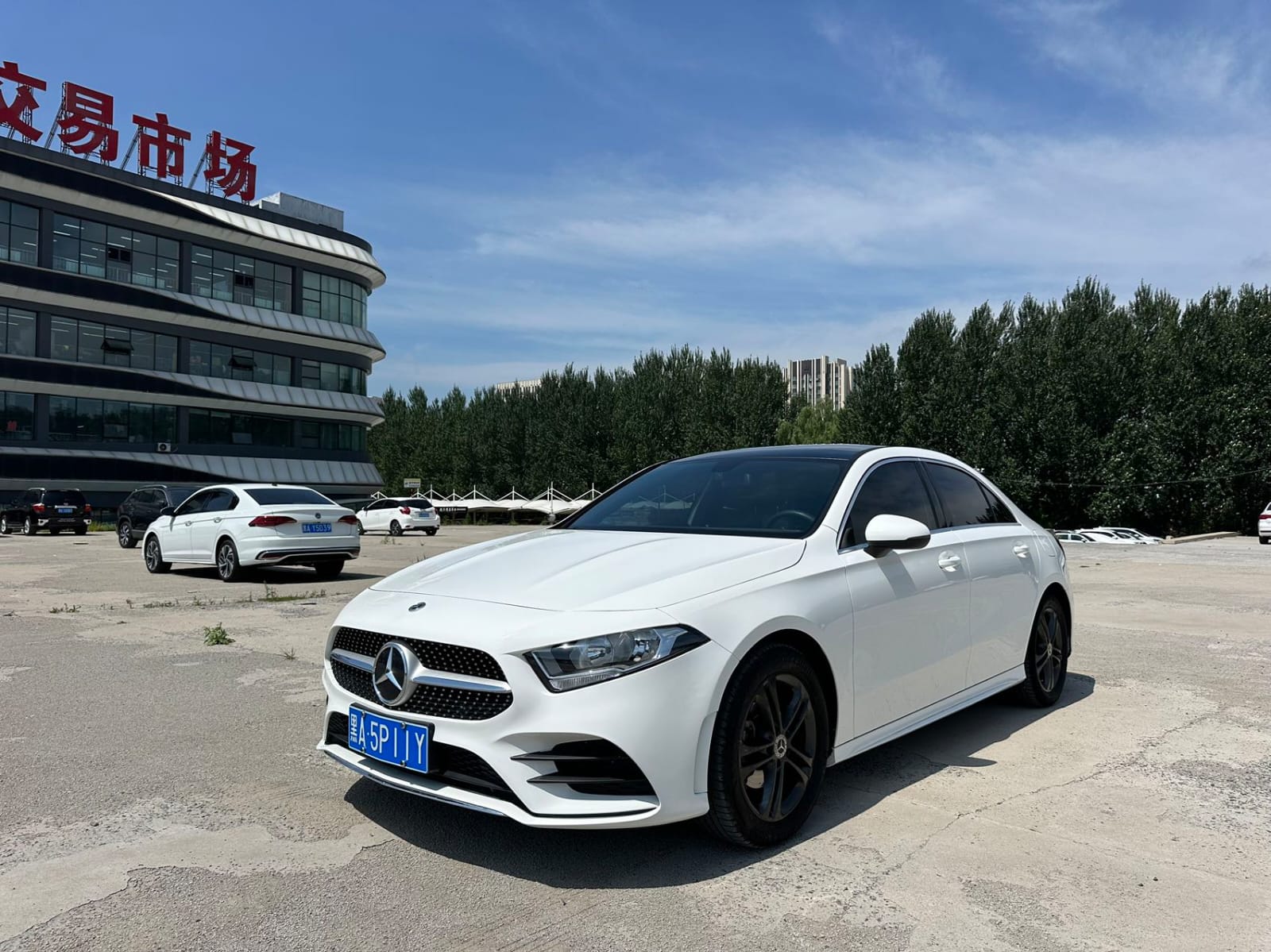 Mercedes-Benz A 180 L 1.3T Sport