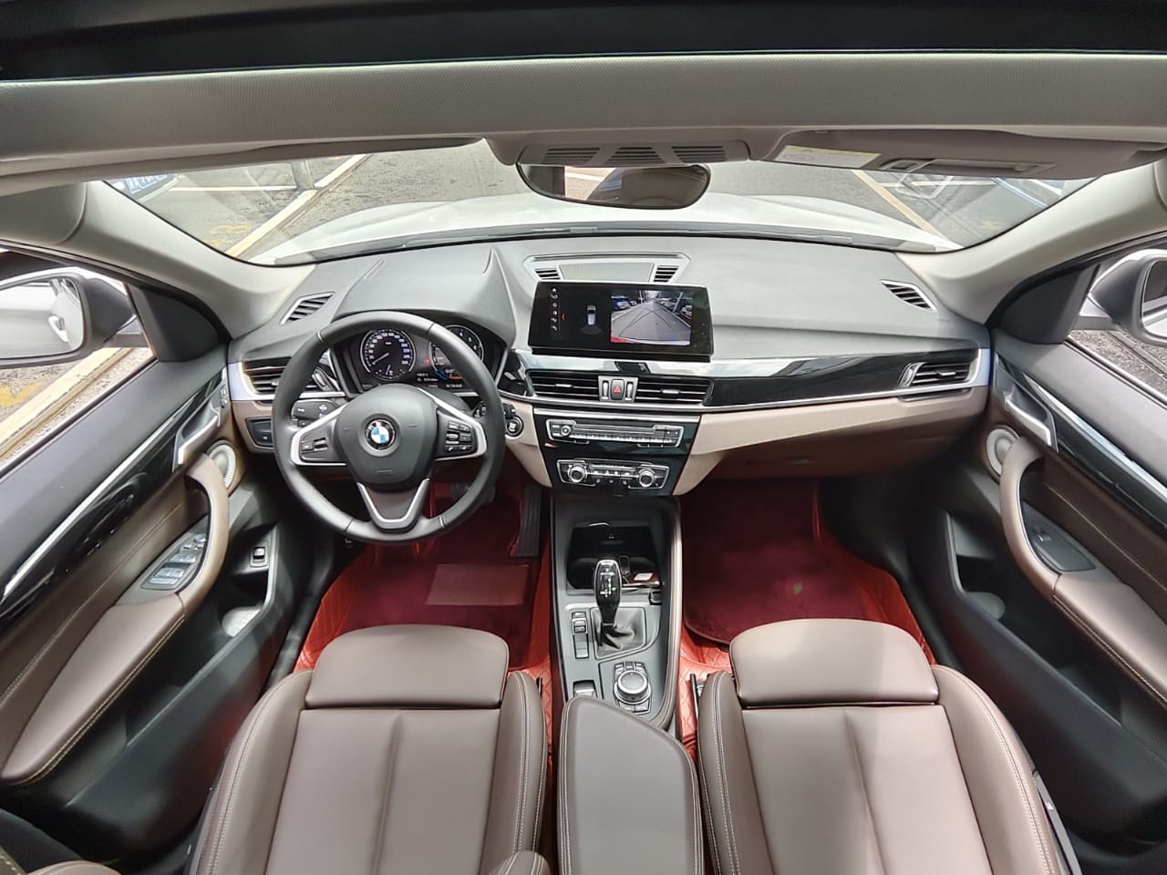 BMW X1 1.5T Модная версия