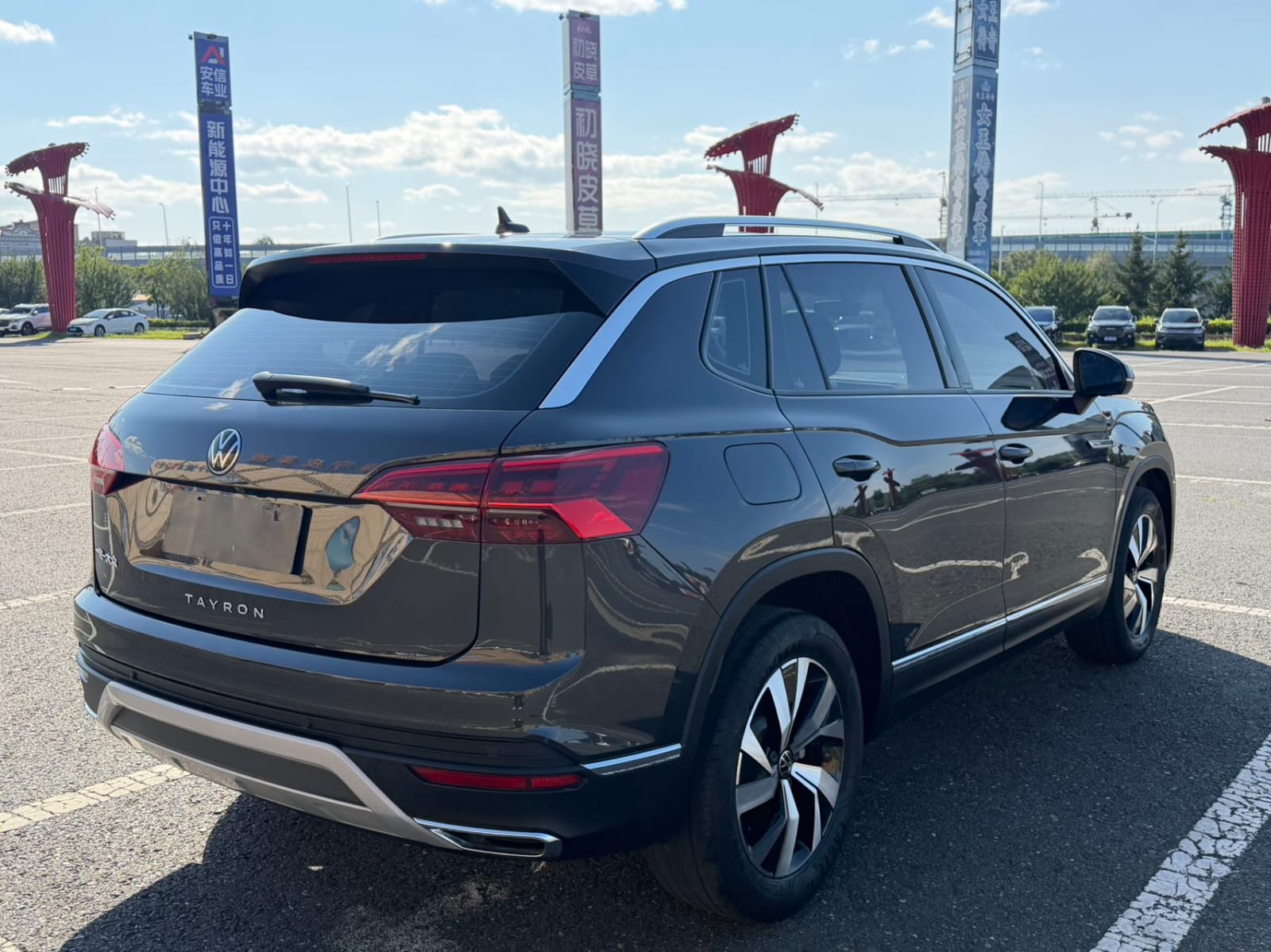 Volkswagen Tayron 280TSI Комфорт Интеллект
