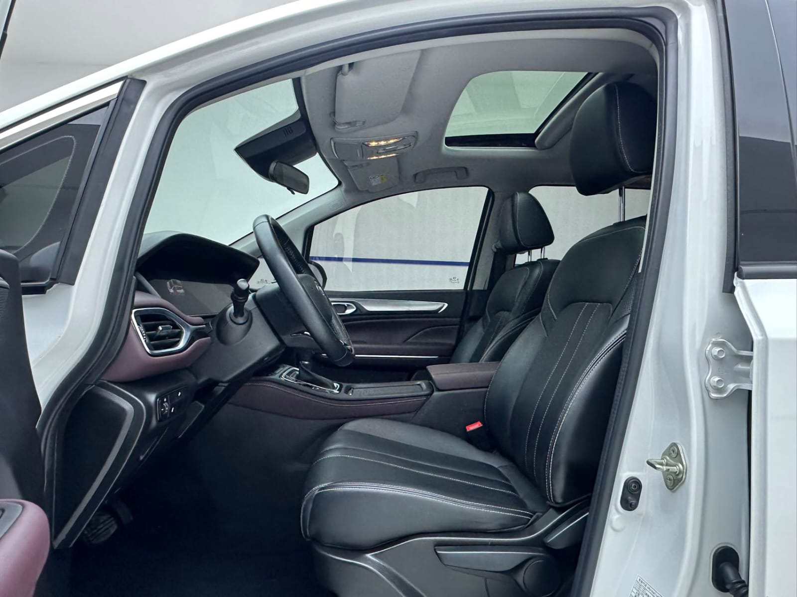 GAC Trumpchi M6 PRO 270T Auto Deluxe Edition