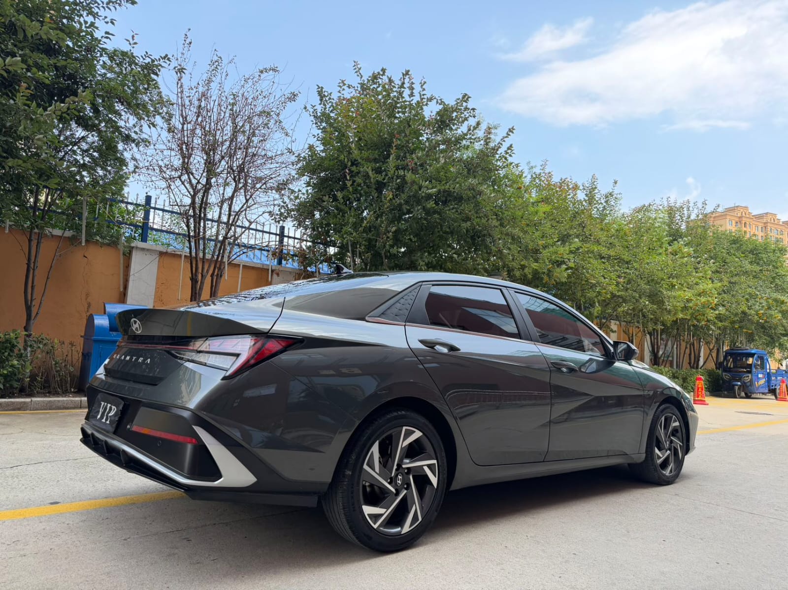 Hyundai Elantra 1.5L Premium Edition