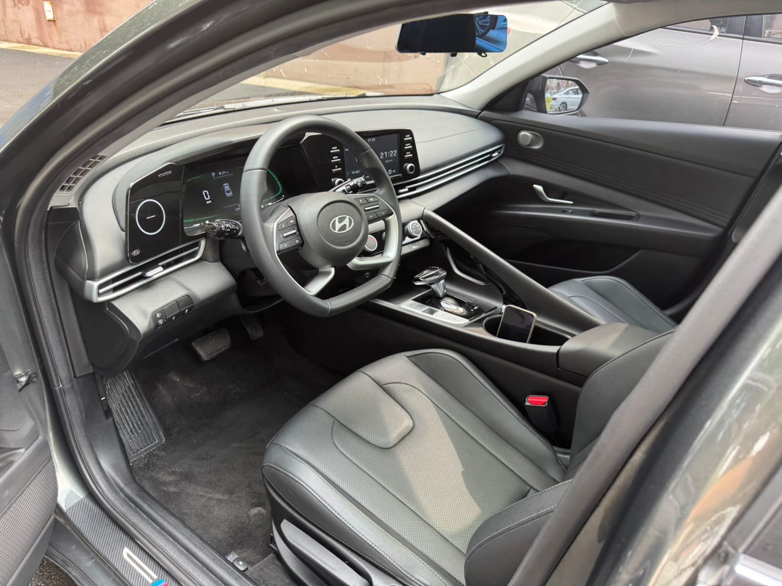 Hyundai Elantra 1.5L CVT GLX Elite Edition
