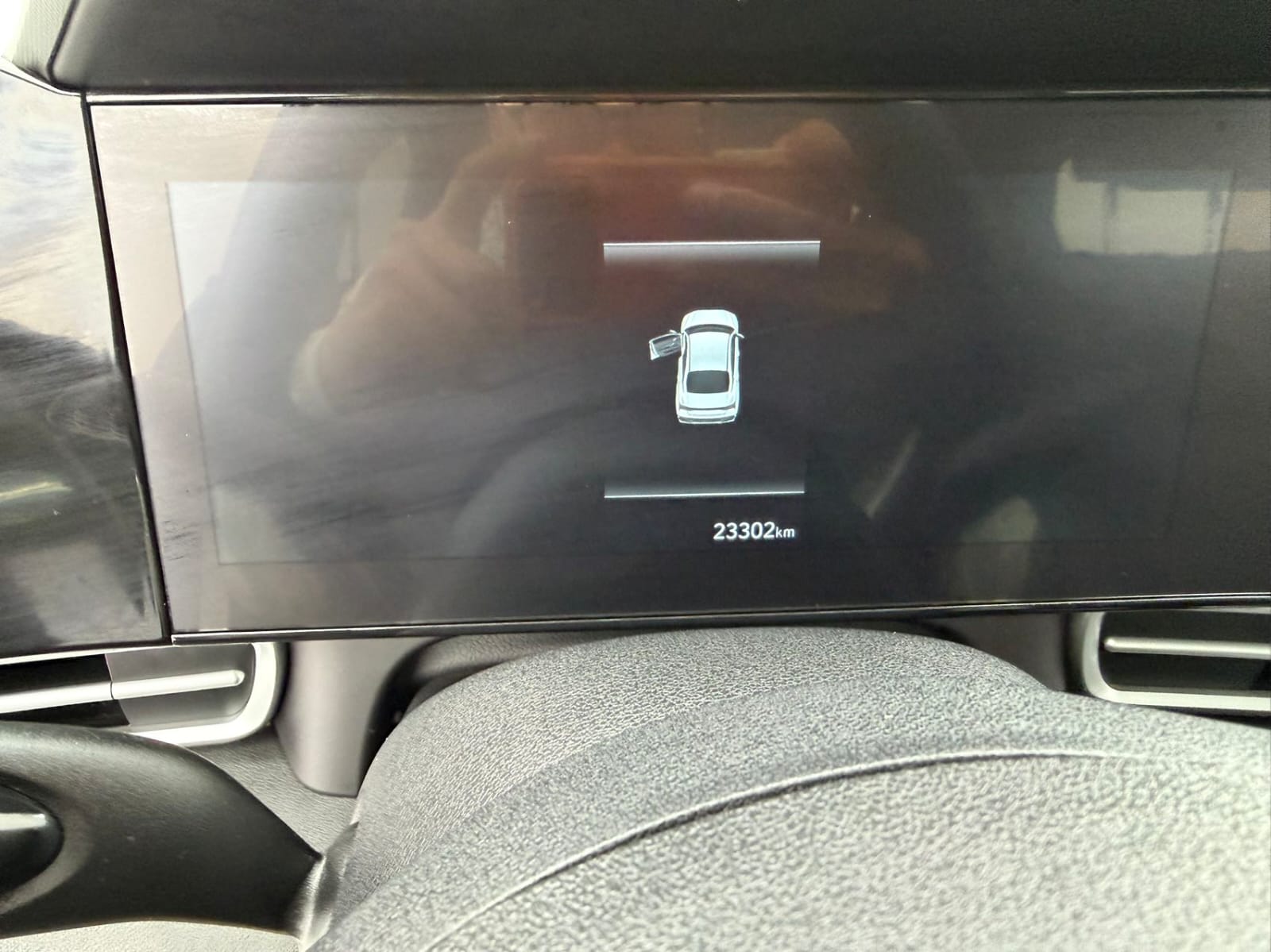 Hyundai Elantra 1.5L CVT LUX Premium Edition
