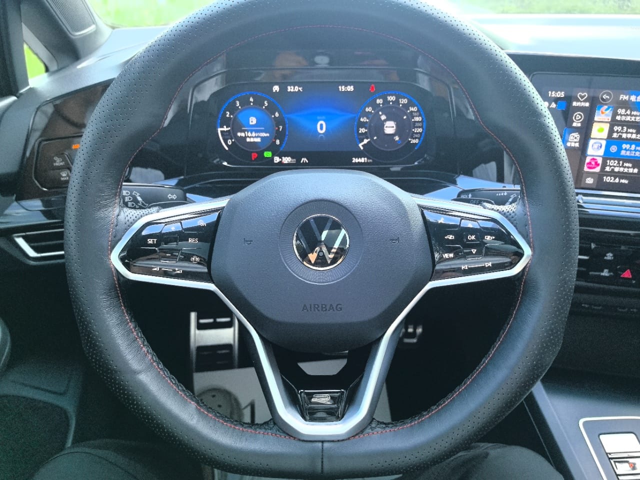 Volkswagen Golf 280TSI R-Line