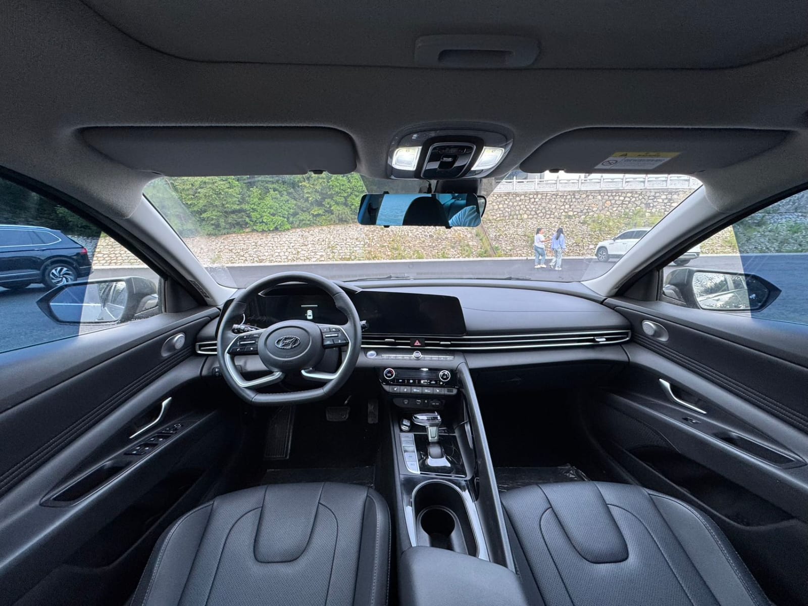 Hyundai Elantra 1.5L Premium Edition