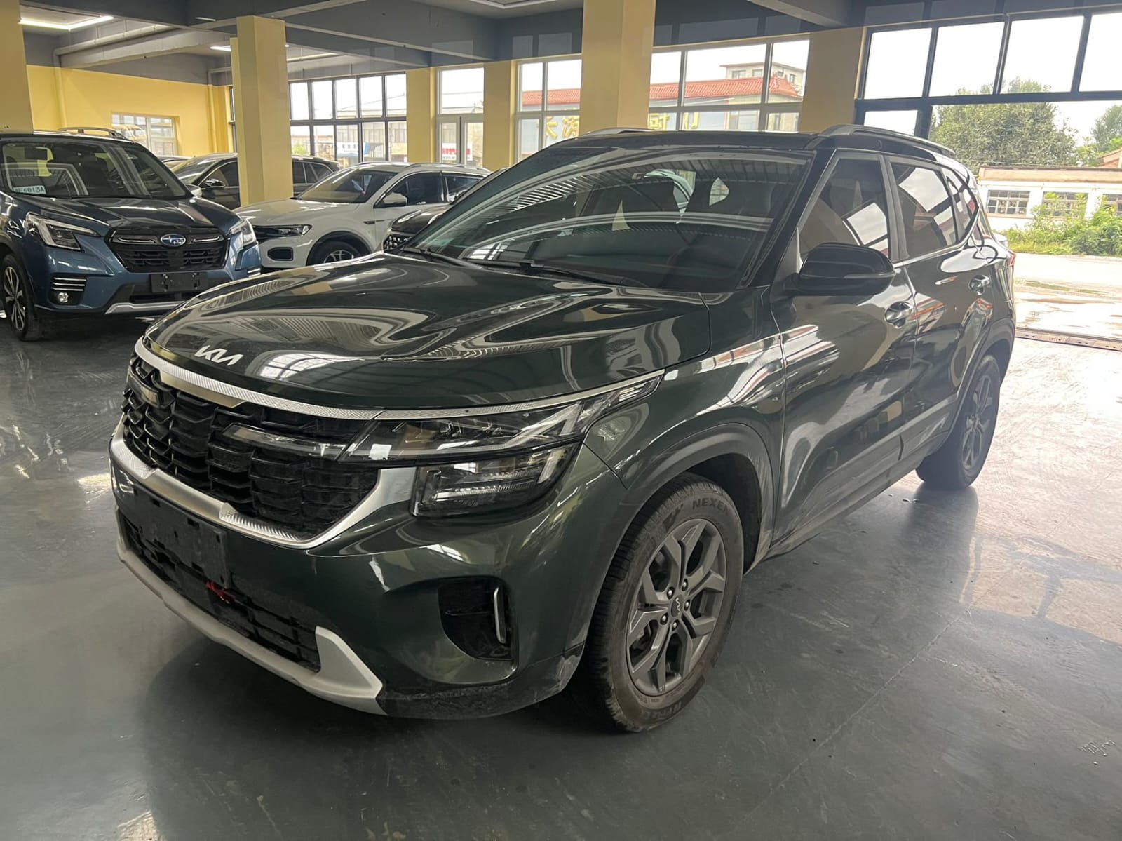 Kia Seltos 1.5L CVT Deluxe Edition