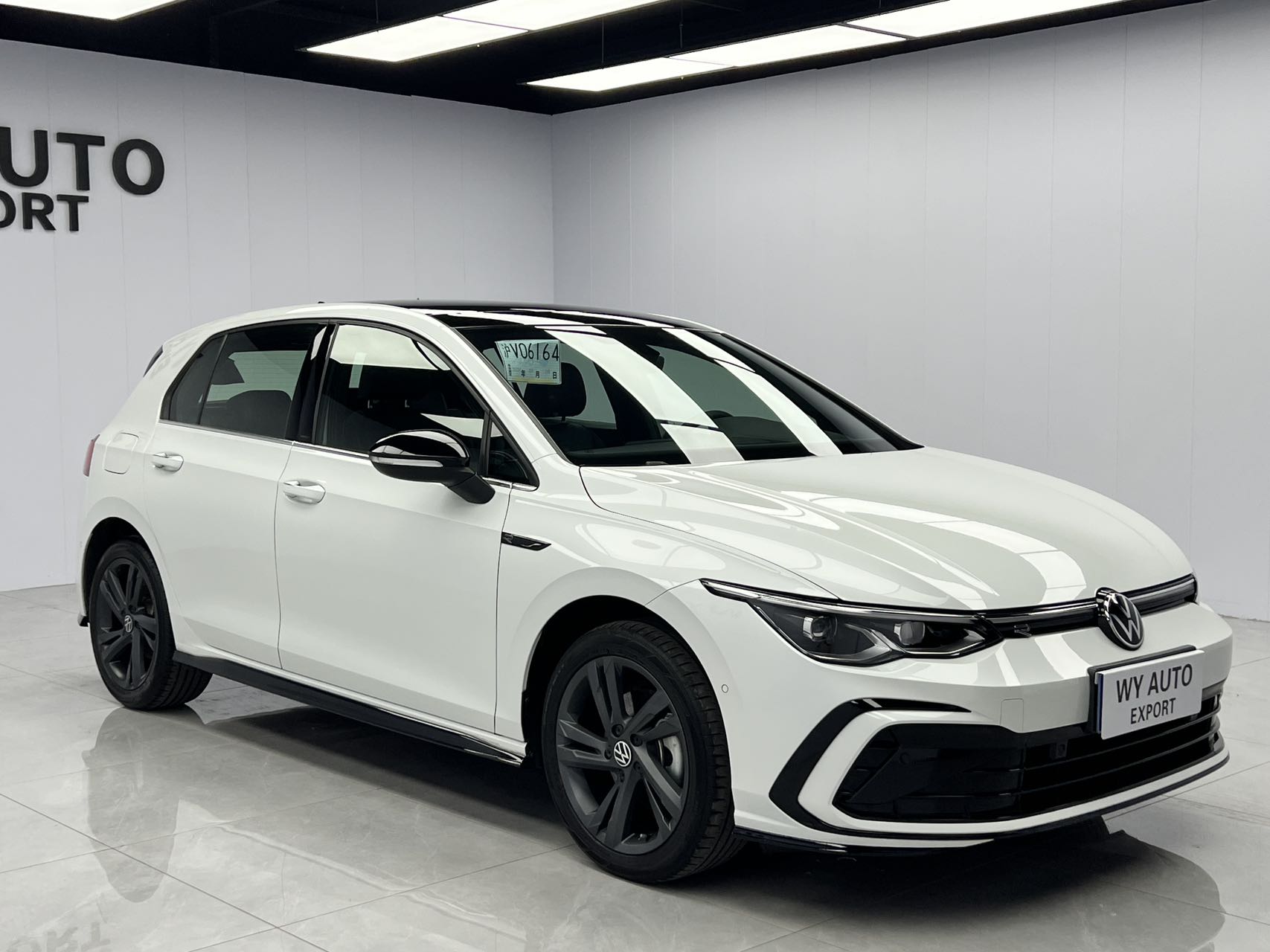 Volkswagen Golf 280TSI DSG R-Line