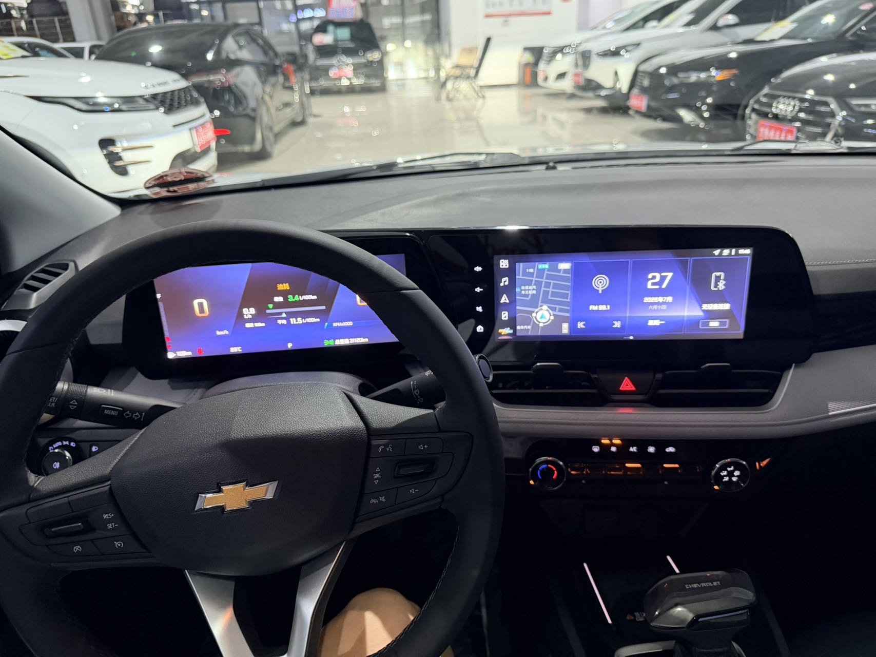 Chevrolet Monza (Cruze) 1.5L