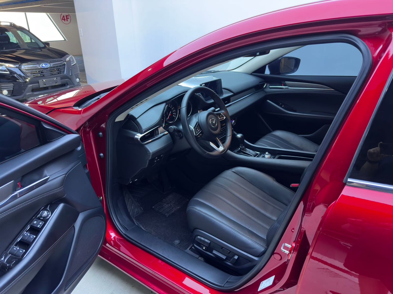 Mazda 6 (Mazda Atenza) 2.0L Skyactiv Luxury