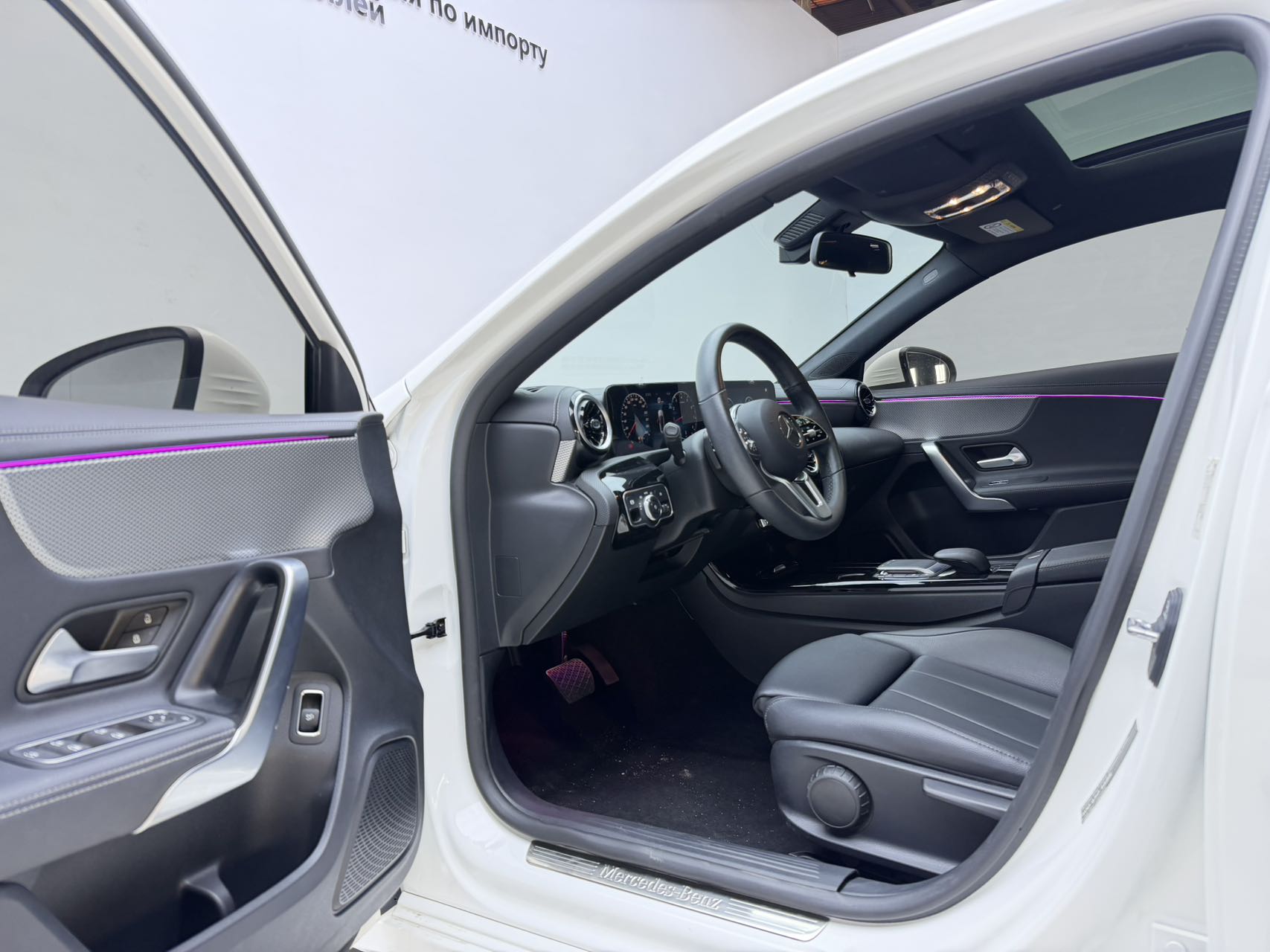 Mercedes-Benz A 180 L Sport Sedan