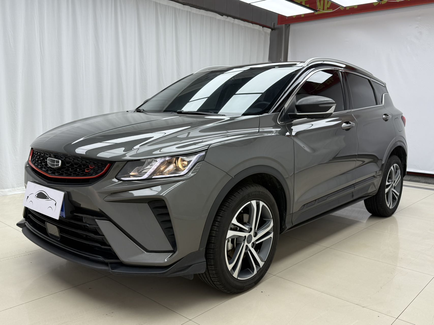 Geely Coolray 1.4T DCT Diamond Edition - Фото 1