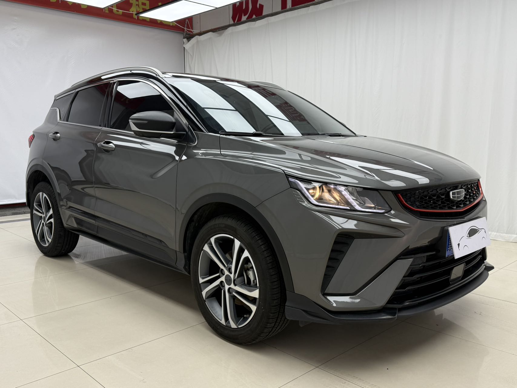Geely Coolray 1.4T DCT Diamond Edition - Фото 2