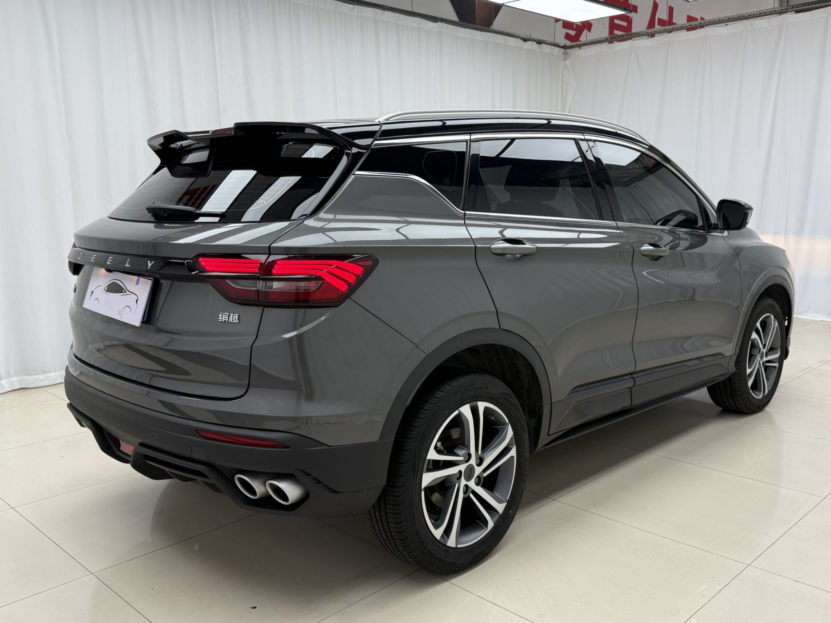 Geely Coolray 1.4T DCT Diamond Edition - Фото 3