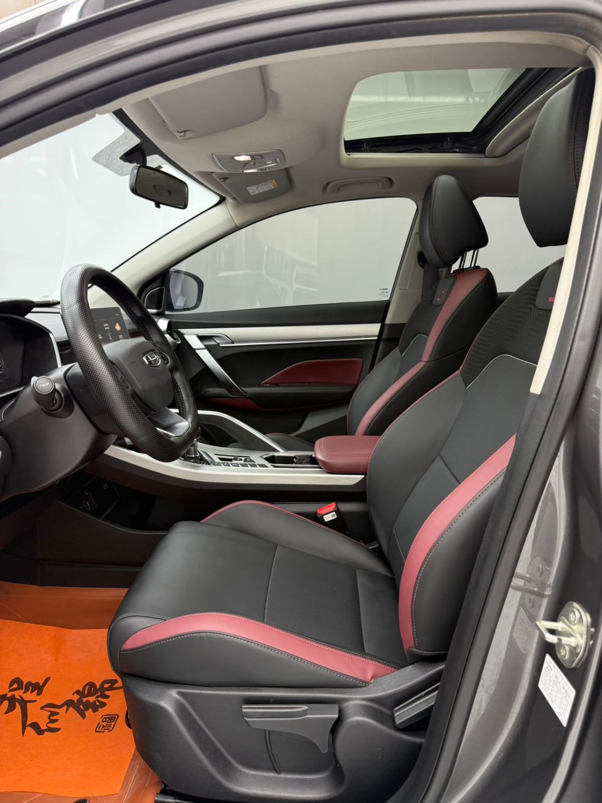 Geely Coolray 1.4T DCT Diamond Edition - Фото 4