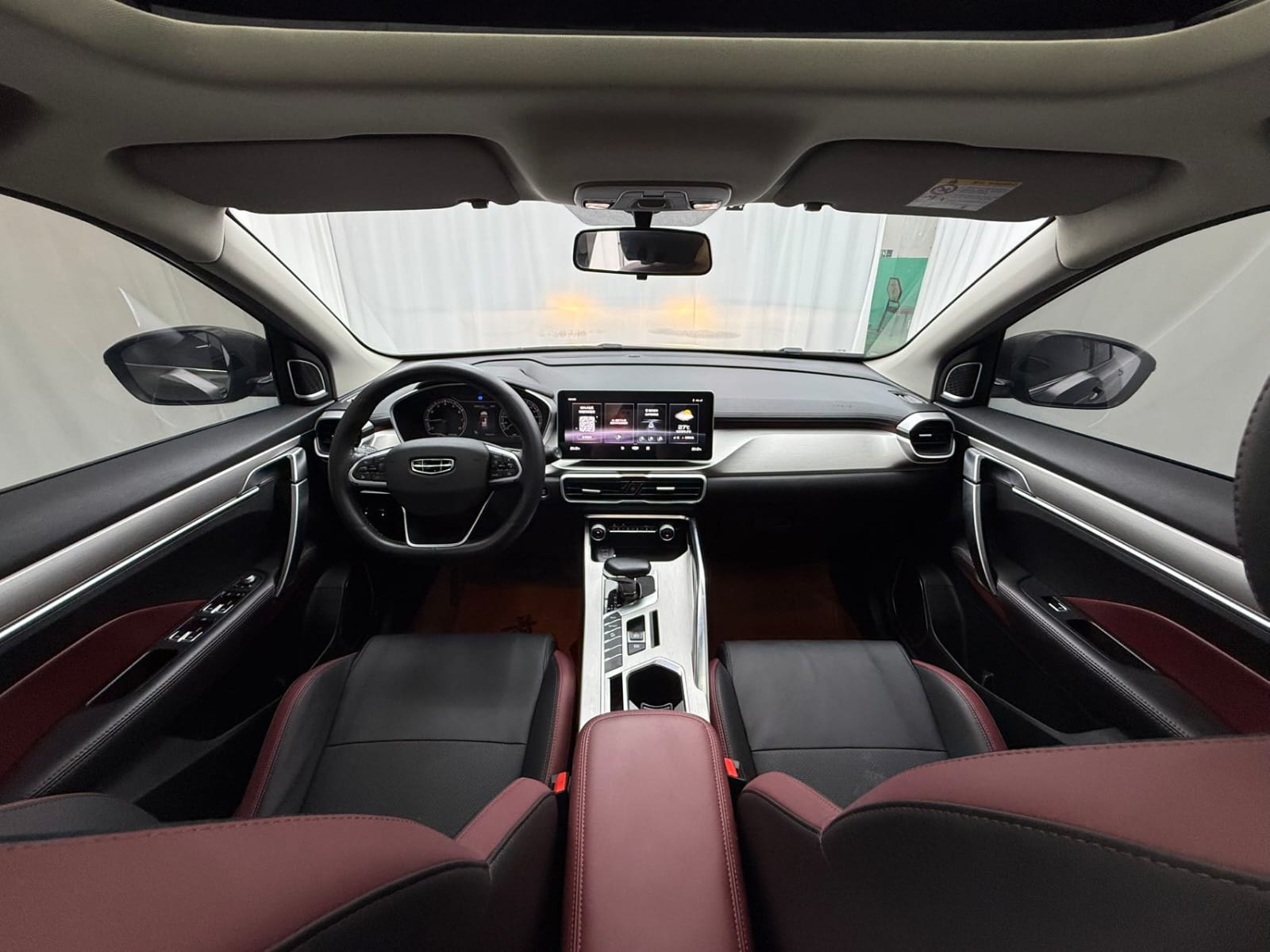 Geely Coolray 1.4T DCT Diamond Edition - Фото 6