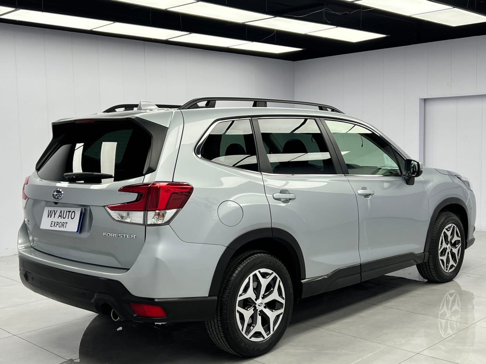 Subaru Forester 2.0i AWD Deluxe Edition EyeSight