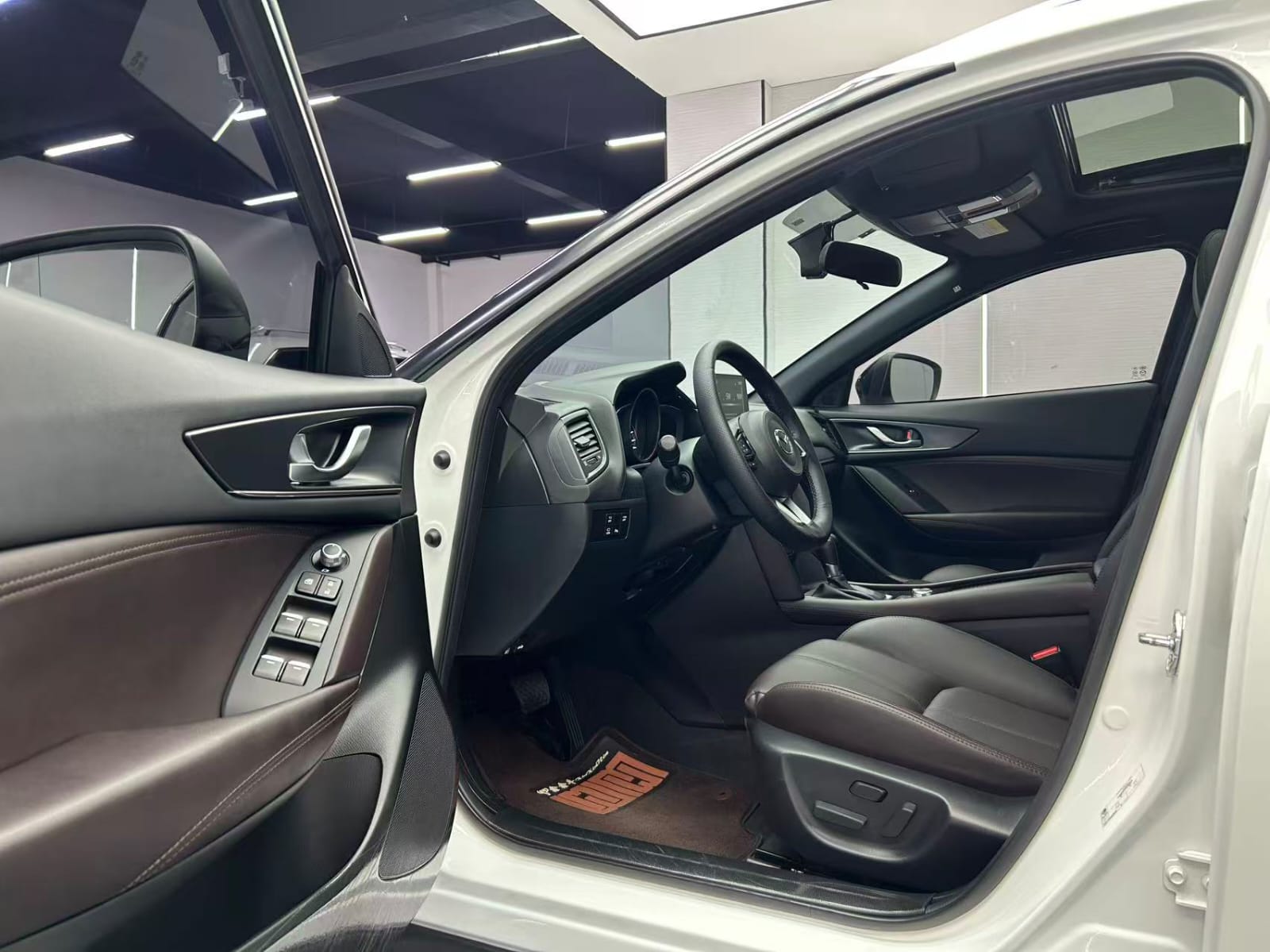 Mazda CX-4 - Фото 4