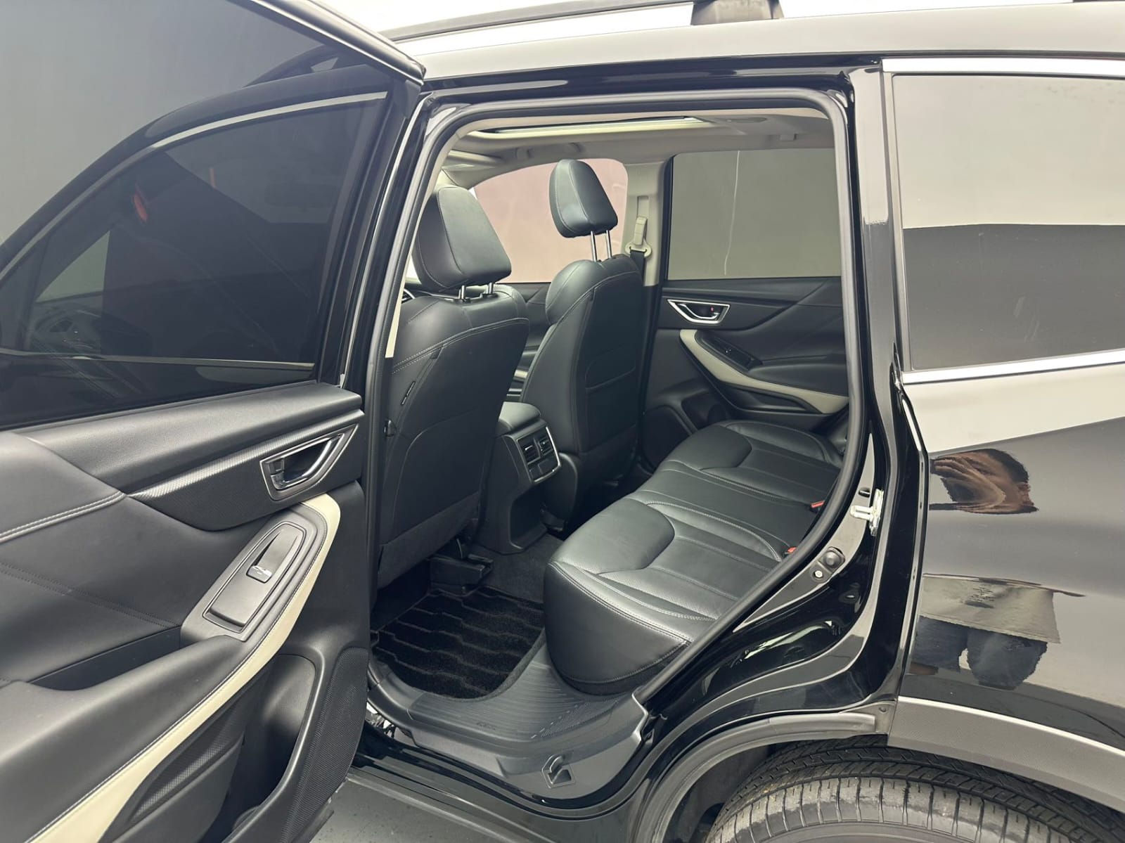 Subaru Forester 2.0i AWD Deluxe Edition - Фото 4