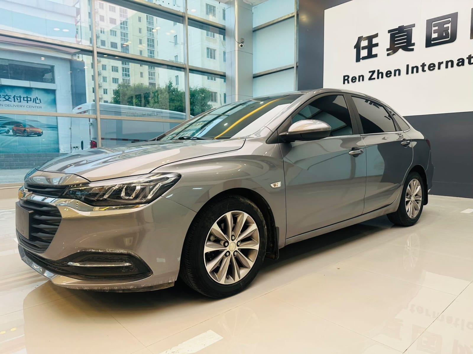Chevrolet Monza (Cruze) 320 Automatic Enjoy Skylight - Фото 1