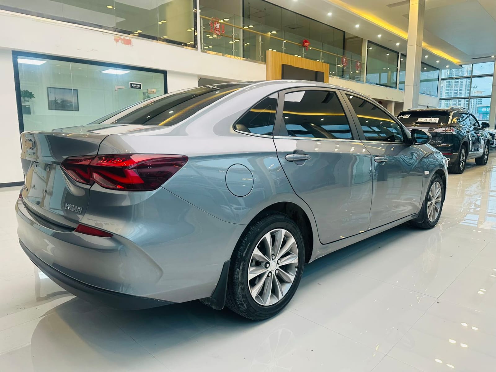 Chevrolet Monza (Cruze) 320 Automatic Enjoy Skylight - Фото 3