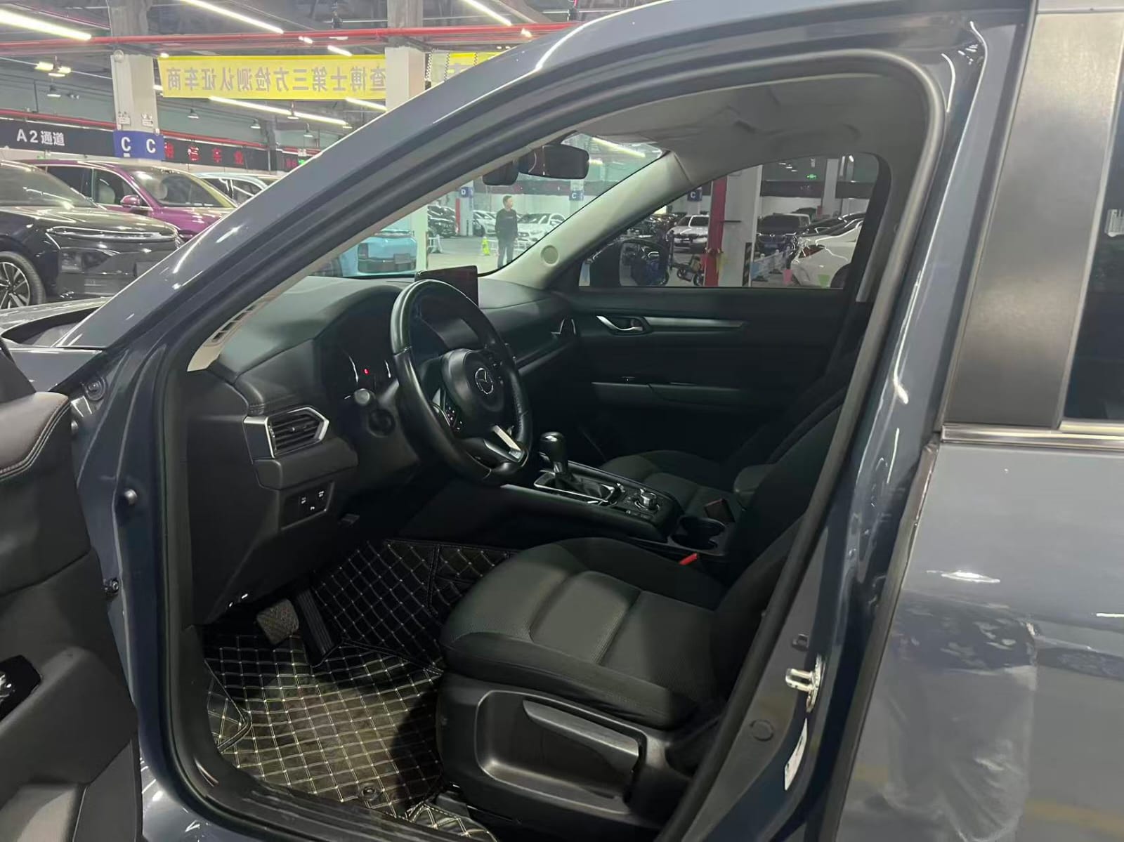 Mazda CX-5 2.0L - Фото 4