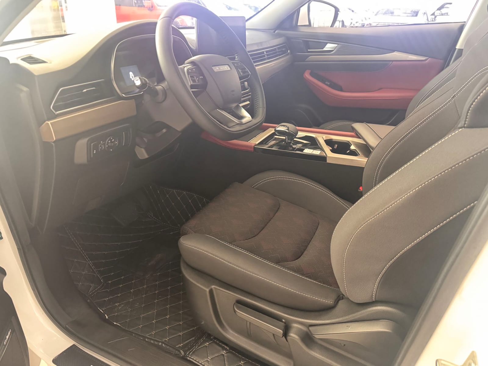 Jetour X70 1.5T Dream Edition - Фото 4