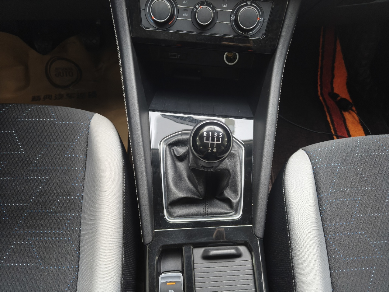 Jetta VS5 1.4T Manual Advance - Фото 9