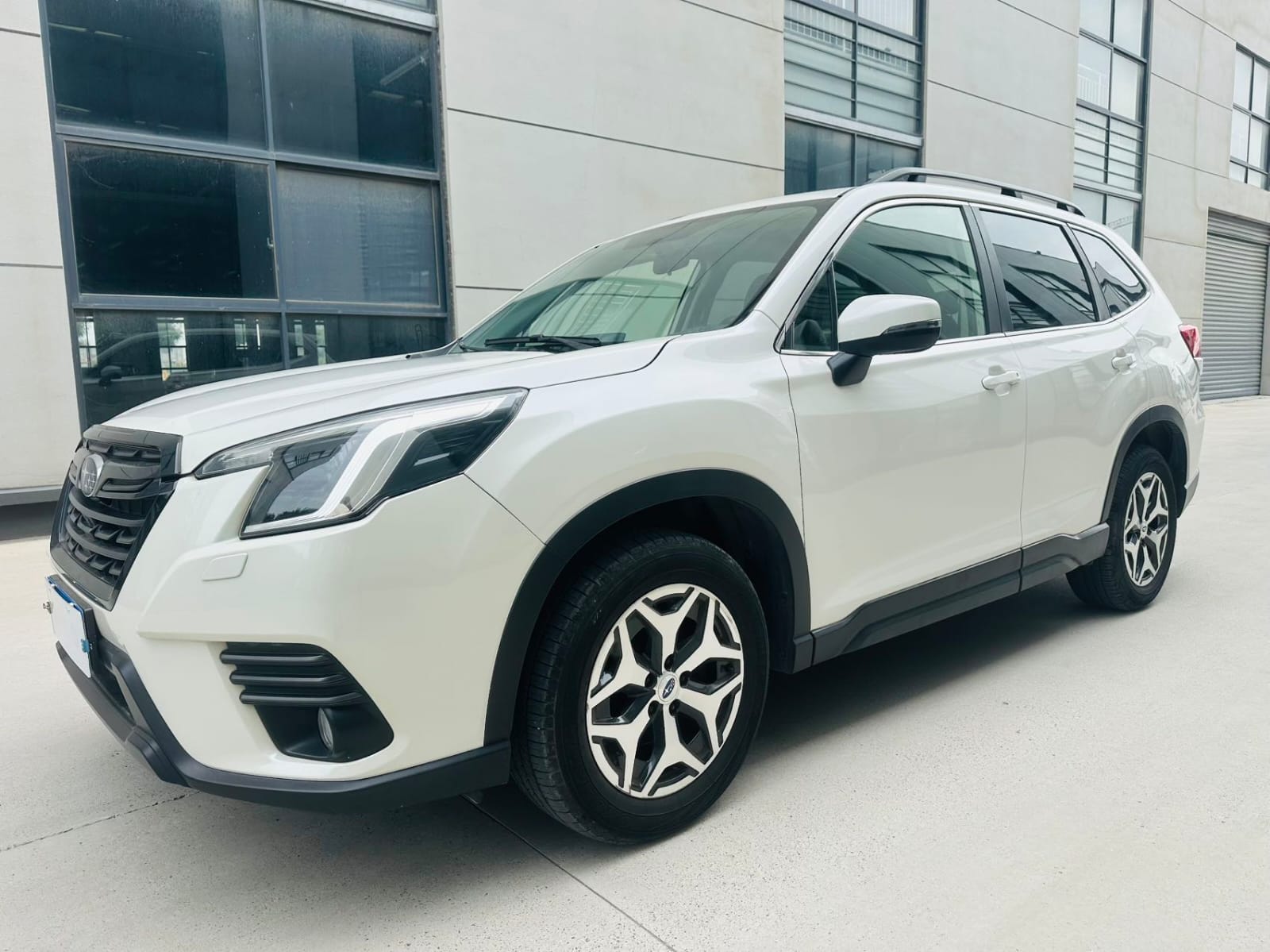 Subaru Forester 2.0i AWD Deluxe Edition - Фото 1