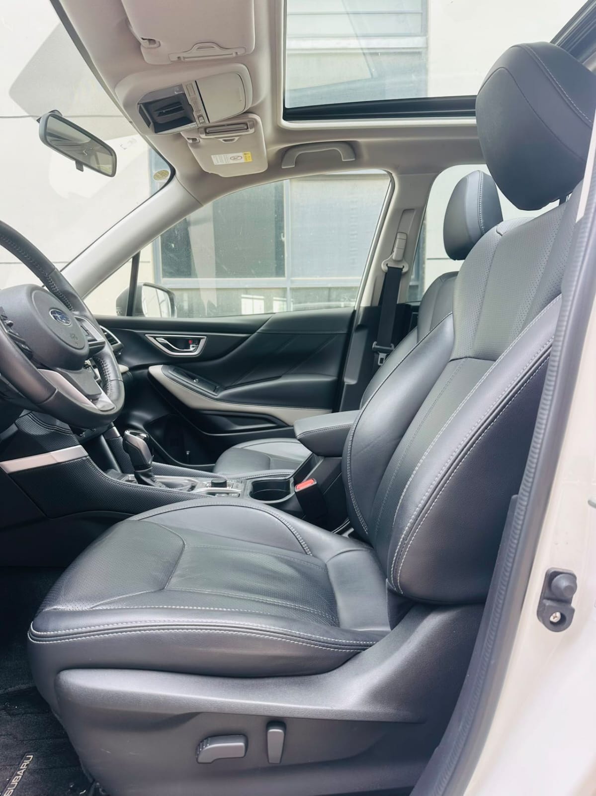 Subaru Forester 2.0i AWD Deluxe Edition - Фото 4