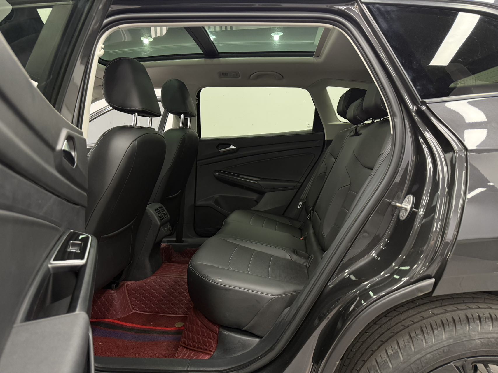 Jetta VS7 Black Front 1.4T Automatic Honor Edition - Фото 6