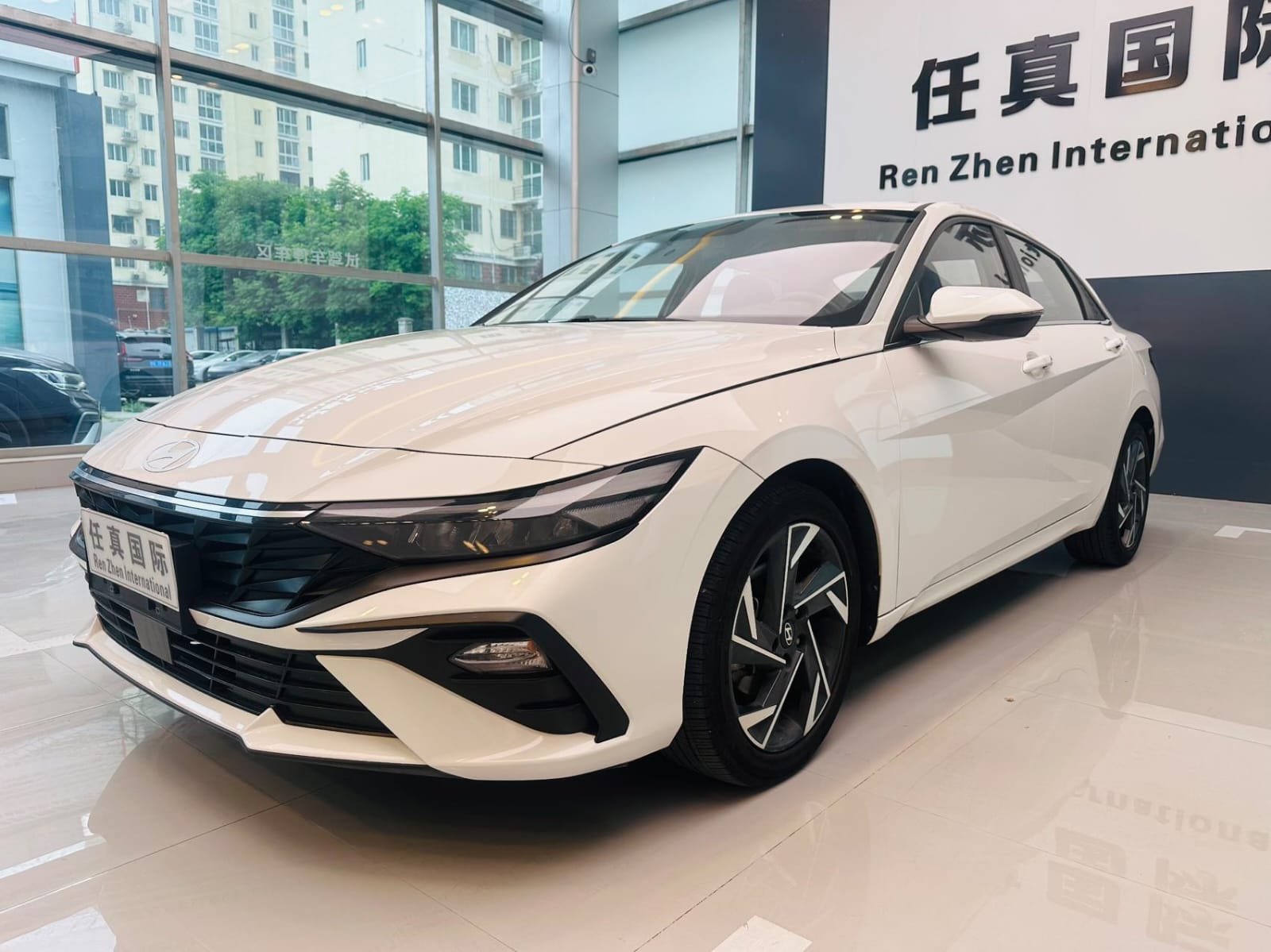 Hyundai Elantra 1.5L CVT GLX Elite Edition - Фото 1